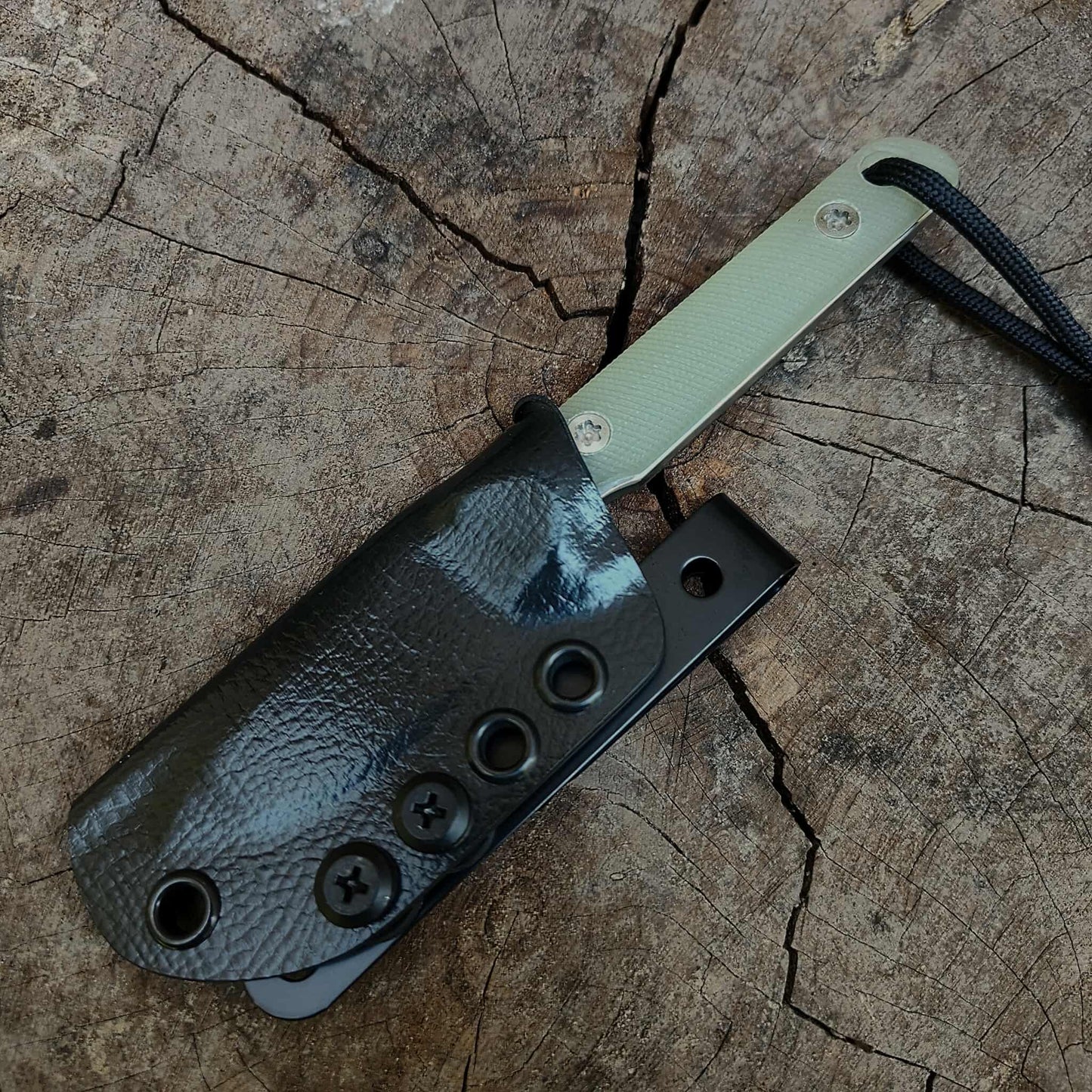 Fang EDC