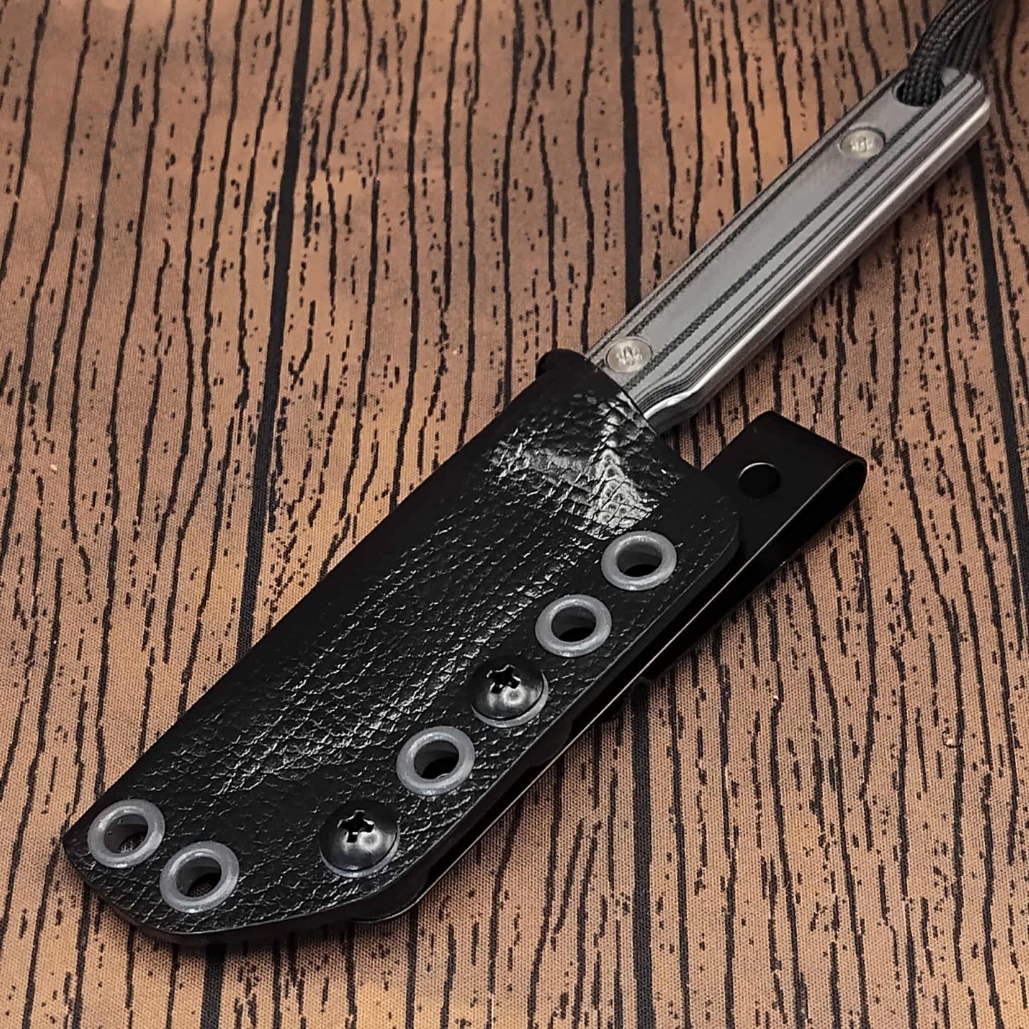 Fang EDC